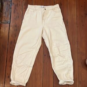 Zara Cream High-Waisted Jeans